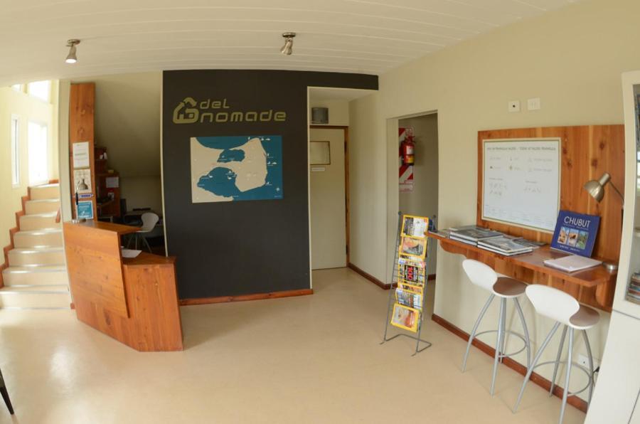 Del Nomade Hosteria Ecologica Puerto Piramides Exterior photo